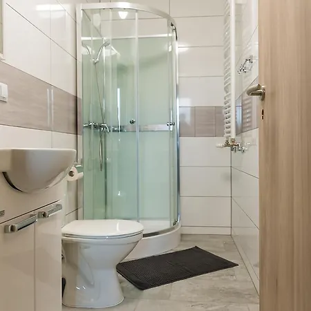 호텔 Dom Wycieczkowy 