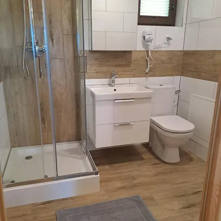 호텔 Dom Wycieczkowy 