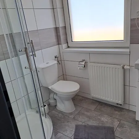 호텔 Dom Wycieczkowy 