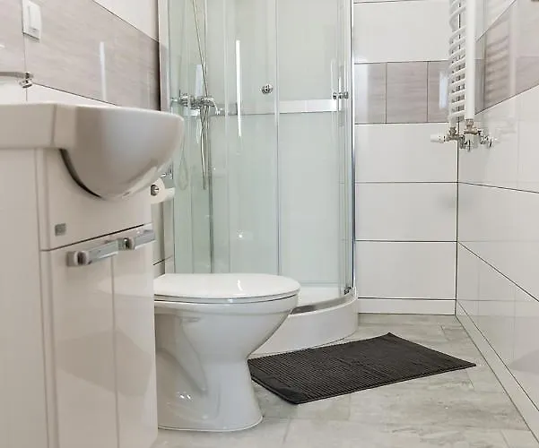 Dom Wycieczkowy Na Stadionie * Kłodzko