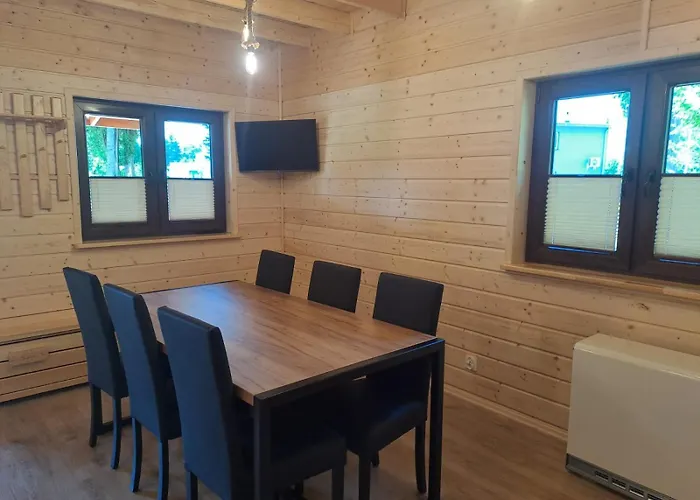 Dom Wycieczkowy Na Stadionie