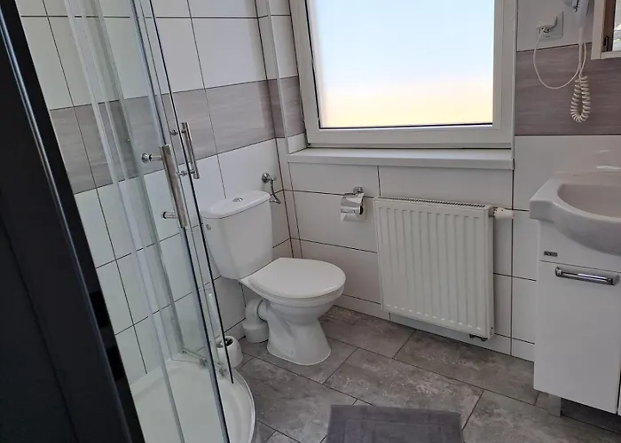 Hotel Dom Wycieczkowy Na Stadionie Kłodzko