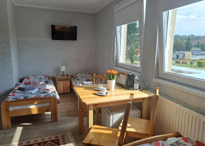 Dom Wycieczkowy Na Stadionie Hotel *